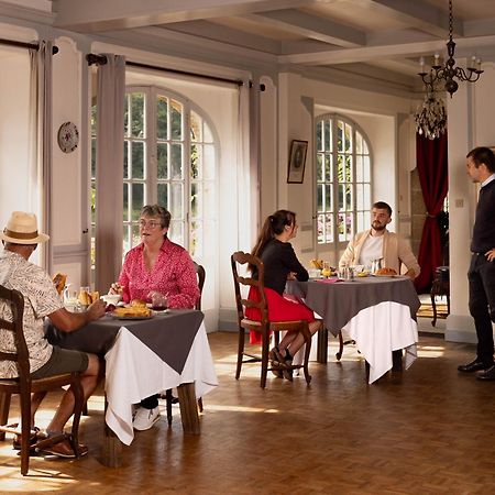 Manoir Du Stang Hotel La Foret Fouesnant Bagian luar foto