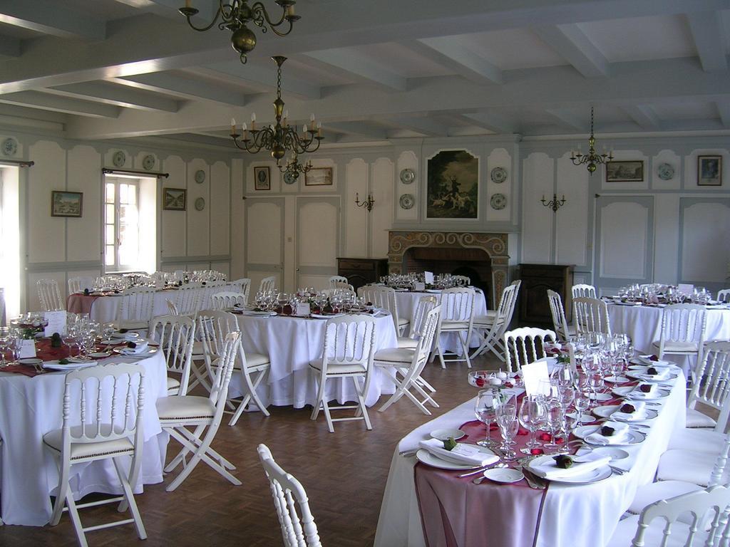 Manoir Du Stang Hotel La Foret Fouesnant Bagian luar foto