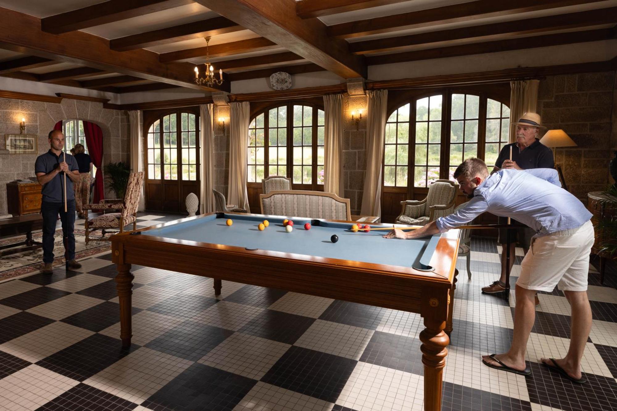 Manoir Du Stang Hotel La Foret Fouesnant Bagian luar foto