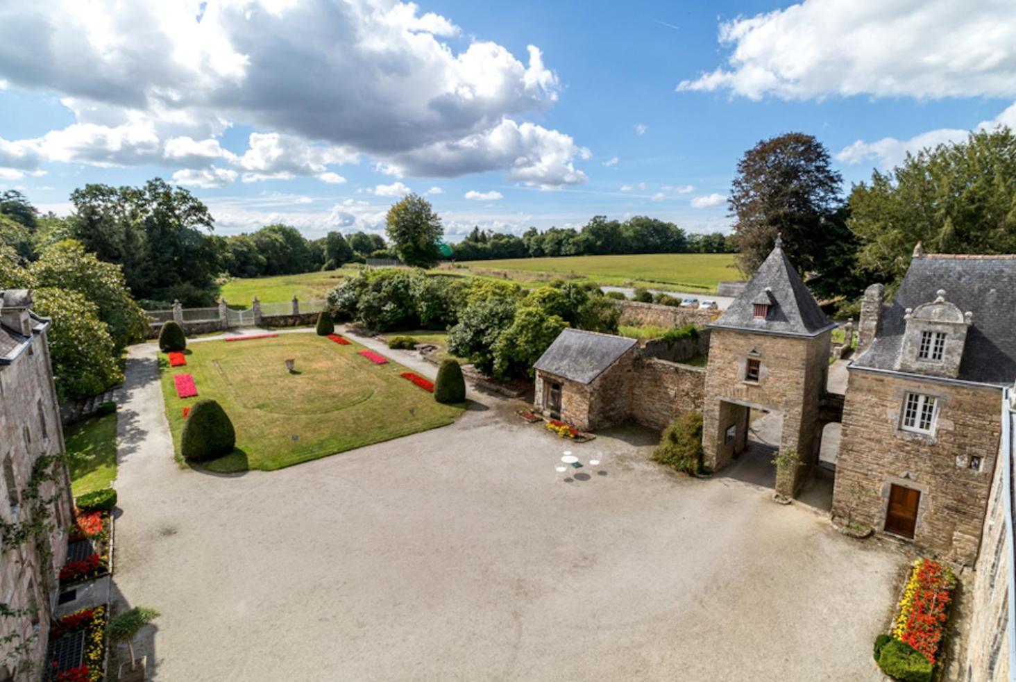 Manoir Du Stang Hotel La Foret Fouesnant Bagian luar foto